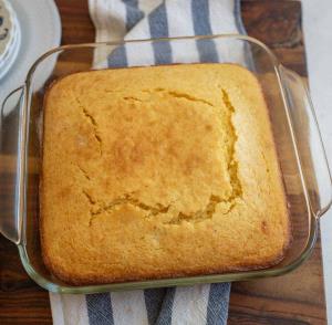 Easy Homemade Cornbread